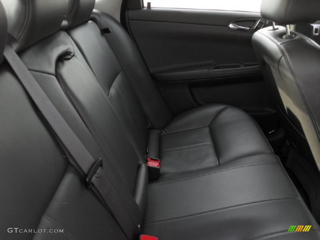 2010 Impala LT - Cyber Gray Metallic / Ebony photo #20