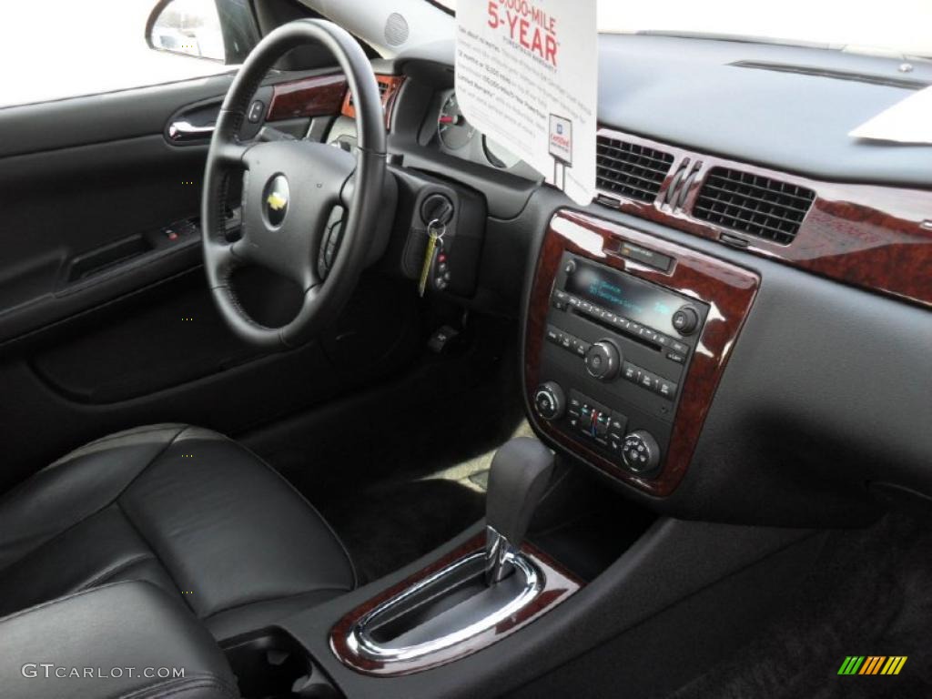 2010 Impala LT - Cyber Gray Metallic / Ebony photo #22