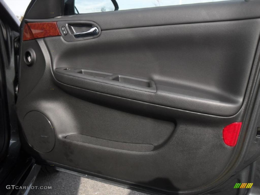 2010 Impala LT - Cyber Gray Metallic / Ebony photo #23