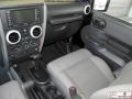 Black - Wrangler Unlimited Sahara 4x4 Photo No. 7