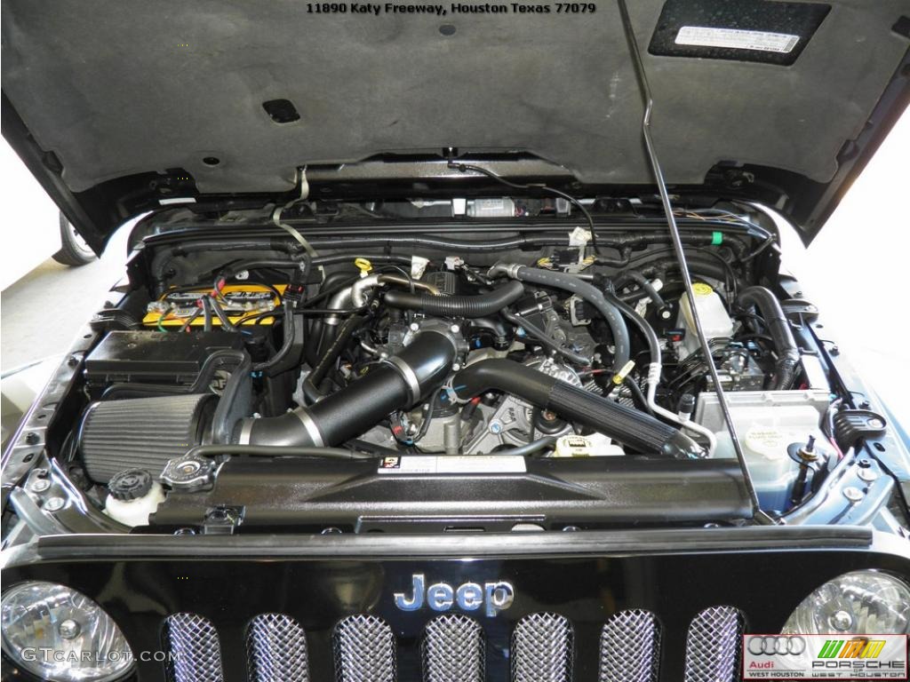 2008 Jeep Wrangler Unlimited Sahara 4x4 3.8 Liter SMPI OHV 12-Valve V6 Engine Photo #44336370