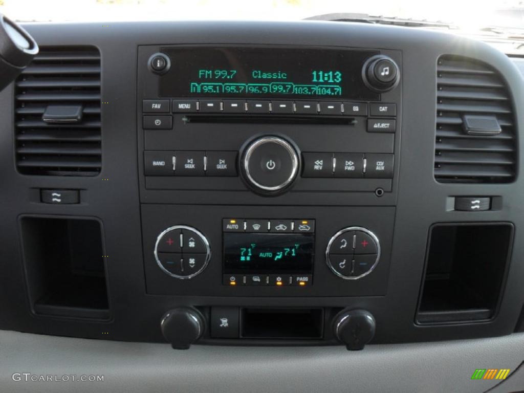 2011 Silverado 1500 LT Crew Cab - Black / Light Titanium/Ebony photo #12