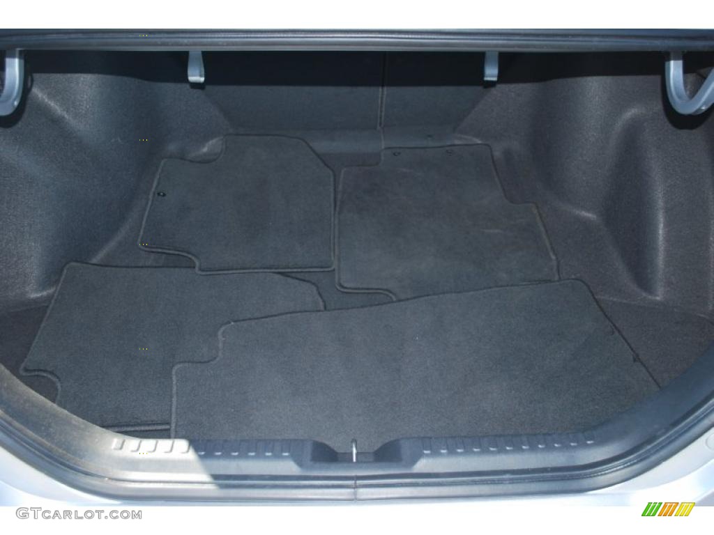 2005 Honda Accord LX Special Edition Coupe Trunk Photos