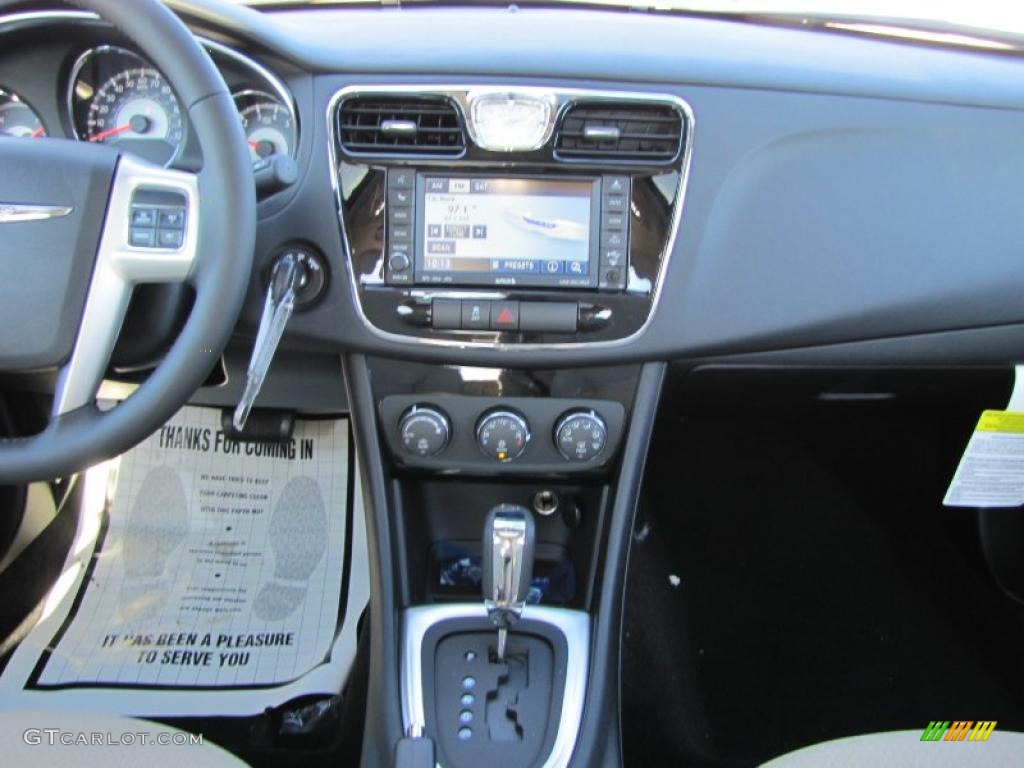 2011 Chrysler 200 Touring Black/Light Frost Beige Dashboard Photo #44354522