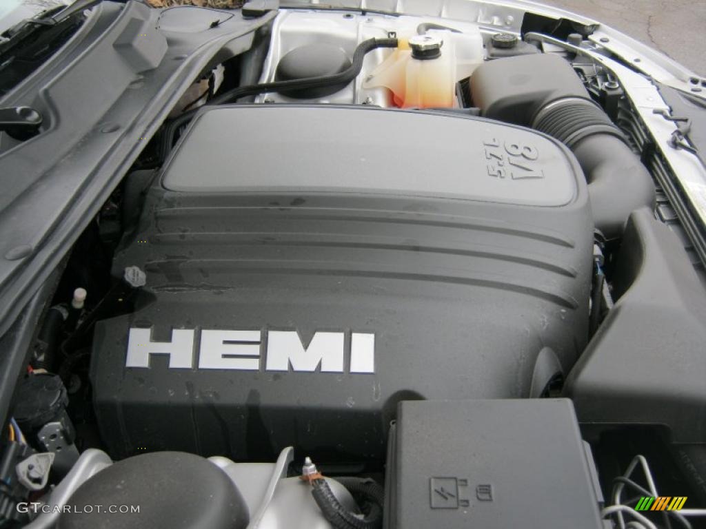 2009 Dodge Charger R/T 5.7 Liter HEMI OHV 16-Valve MDS V8 Engine Photo #44355434