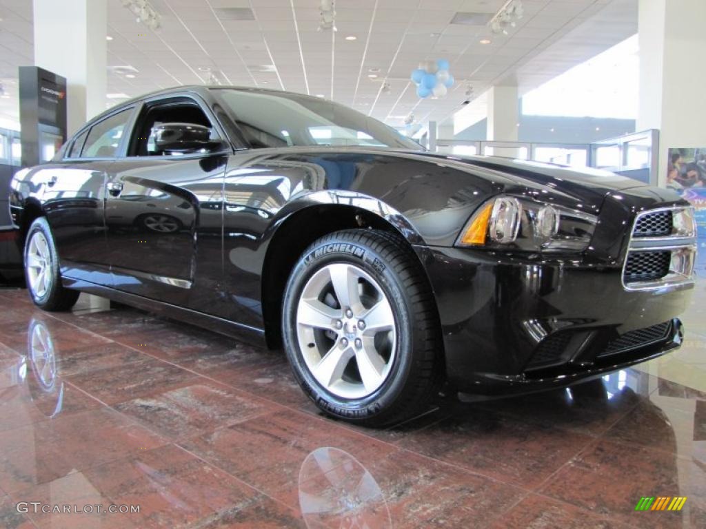 Brilliant Black Crystal Pearl 2011 Dodge Charger SE Exterior Photo #44356666