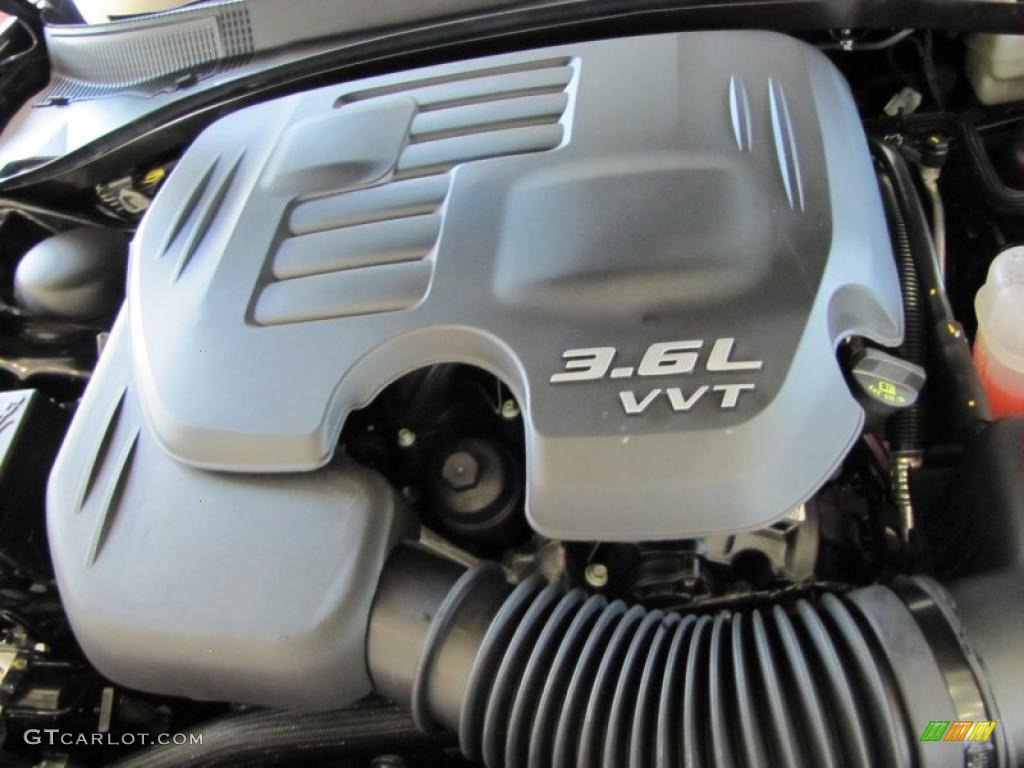 2011 Dodge Charger SE 3.6 Liter DOHC 24-Valve VVT Pentastar V6 Engine Photo #44356764