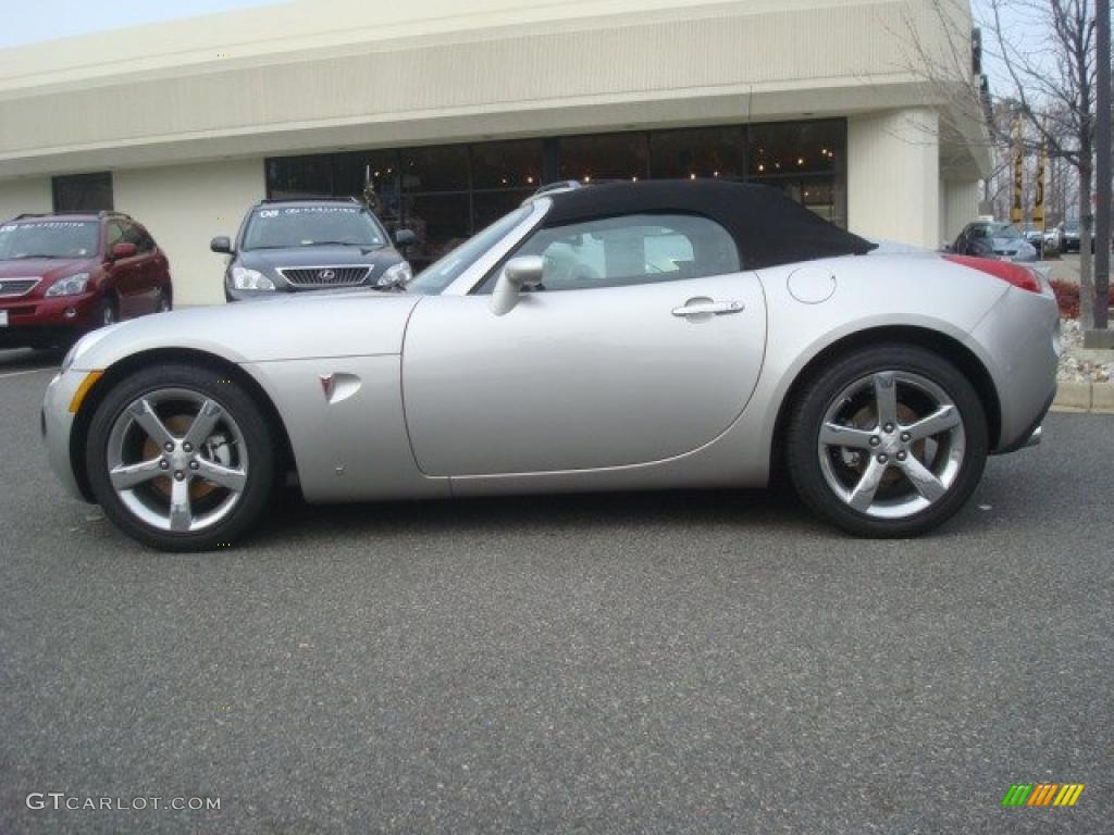 2008 Solstice GXP Roadster - Cool Silver / Ebony photo #7