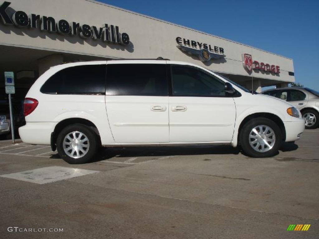 2003 Town & Country LX - Stone White / Taupe photo #2