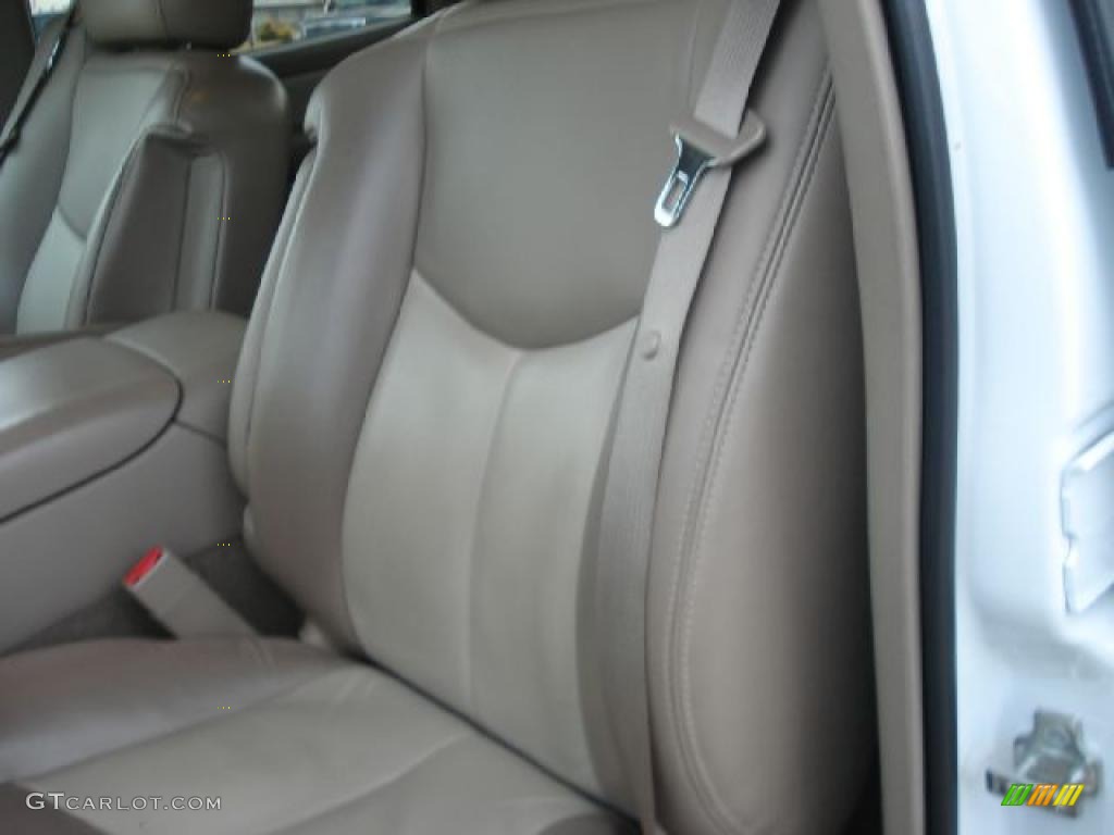 Sandstone leather Interior 2006 GMC Sierra 1500 Denali Crew Cab 4WD Photo #44384495
