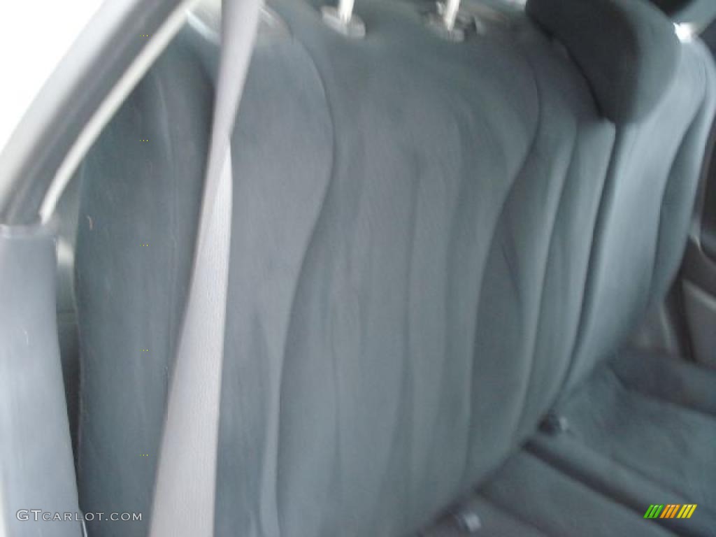 2003 Aerio SX Sport Wagon - White Pearl / Black photo #15