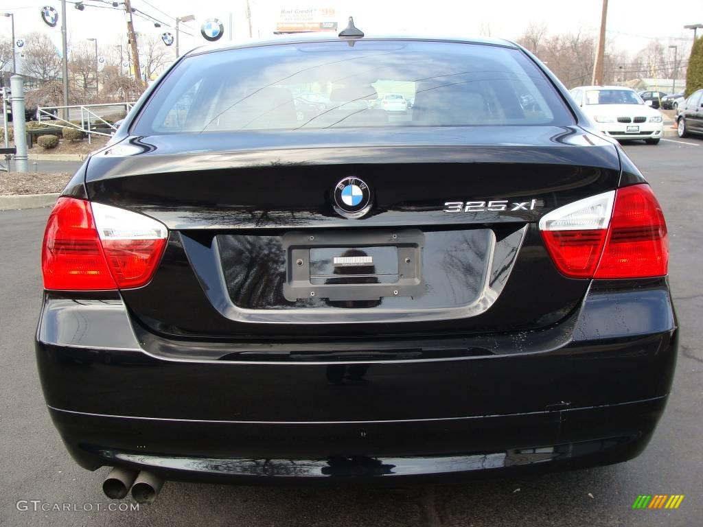 2006 3 Series 325xi Sedan - Jet Black / Black photo #5