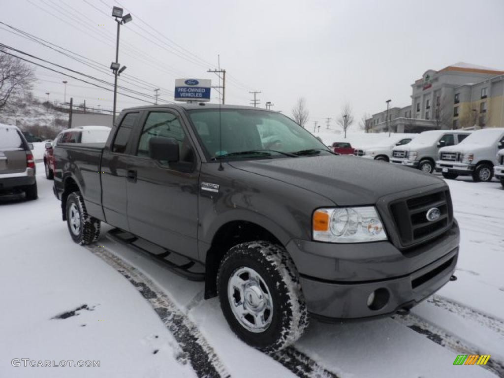 2007 F150 XL SuperCab 4x4 - Dark Shadow Grey Metallic / Medium Flint photo #1