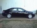 Black - Camry LE Photo No. 17