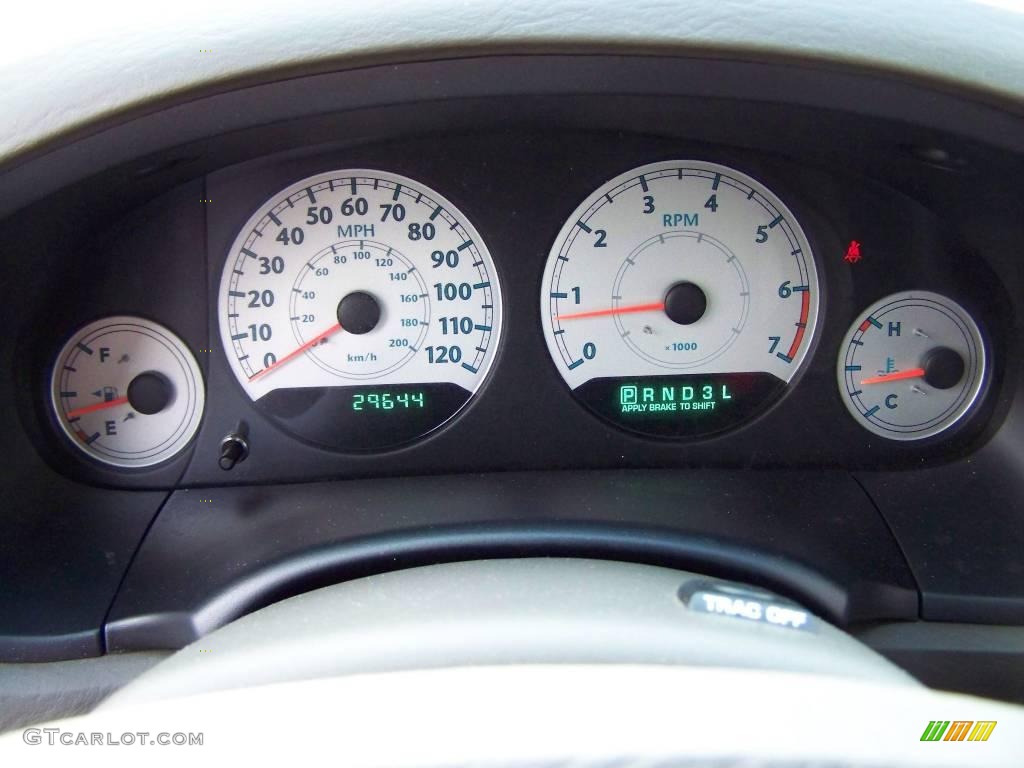 2007 Town & Country Touring - Cognac Crystal Pearl / Dark Khaki/Light Graystone photo #16