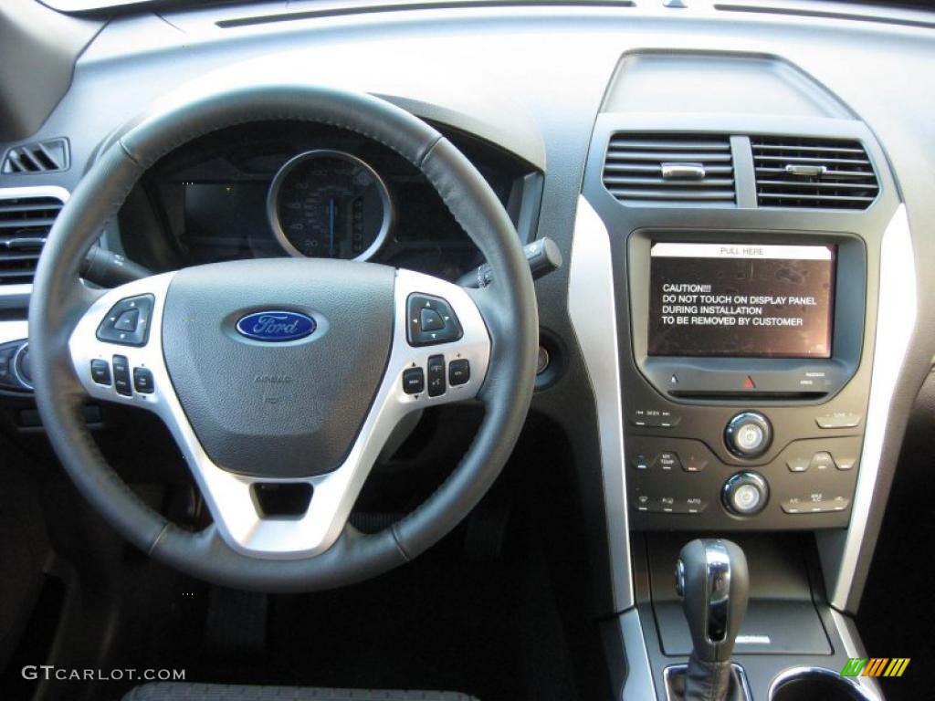 2011 Ford Explorer XLT 4WD Charcoal Black Dashboard Photo #44436010