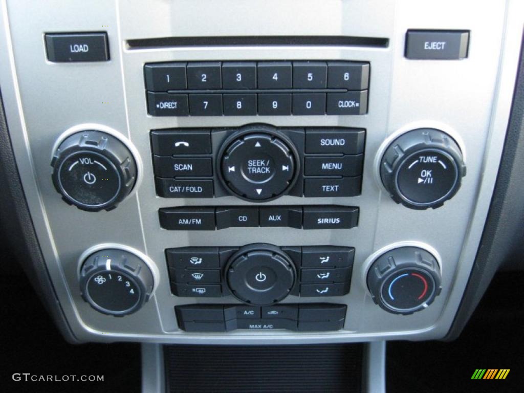 2011 Escape XLT V6 4WD - Ingot Silver Metallic / Charcoal Black photo #27