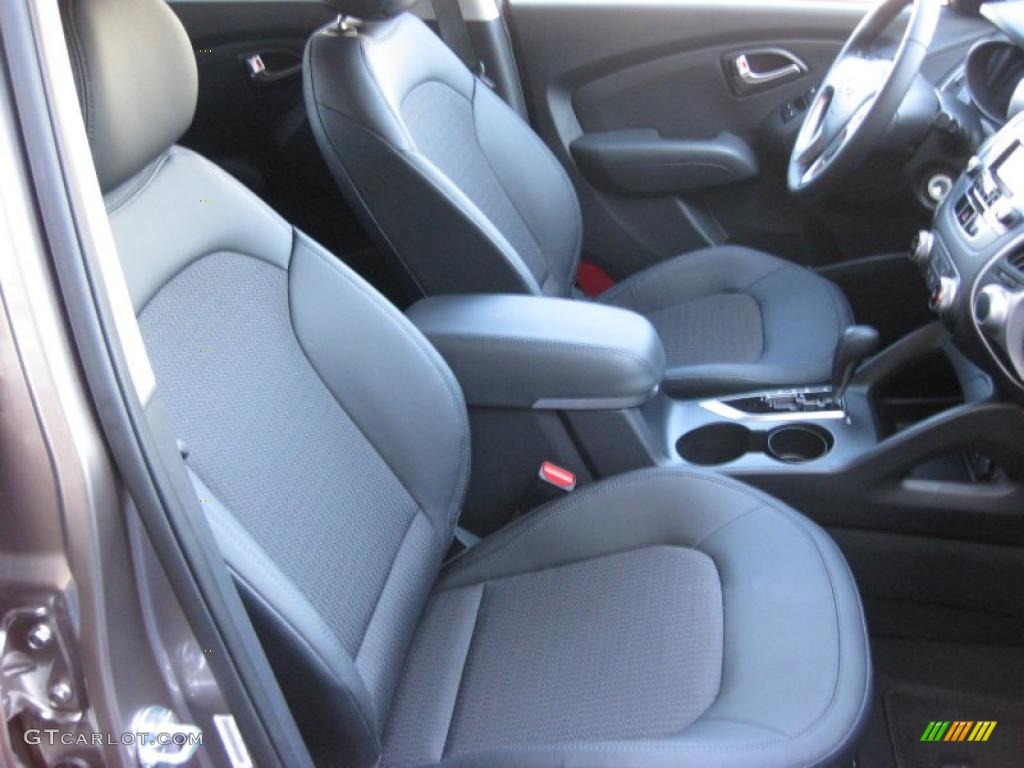 Black Interior 2011 Hyundai Tucson GLS Photo #44438750