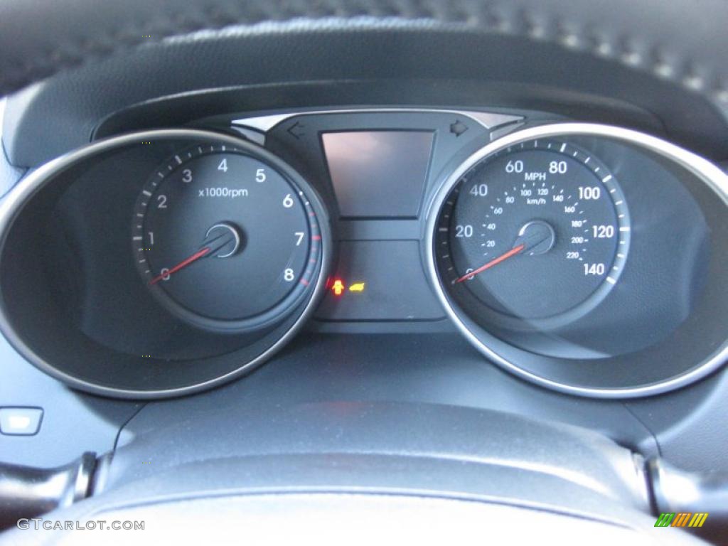 2011 Hyundai Tucson GLS Gauges Photo #44438858