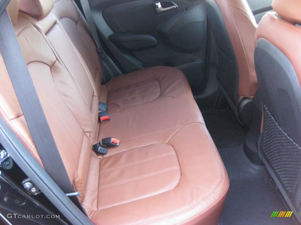 Black/Saddle Interior 2011 Hyundai Tucson Limited AWD Photo #44439138