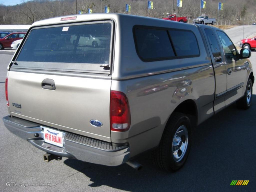 2002 F150 XLT SuperCab - Arizona Beige Metallic / Medium Parchment photo #6