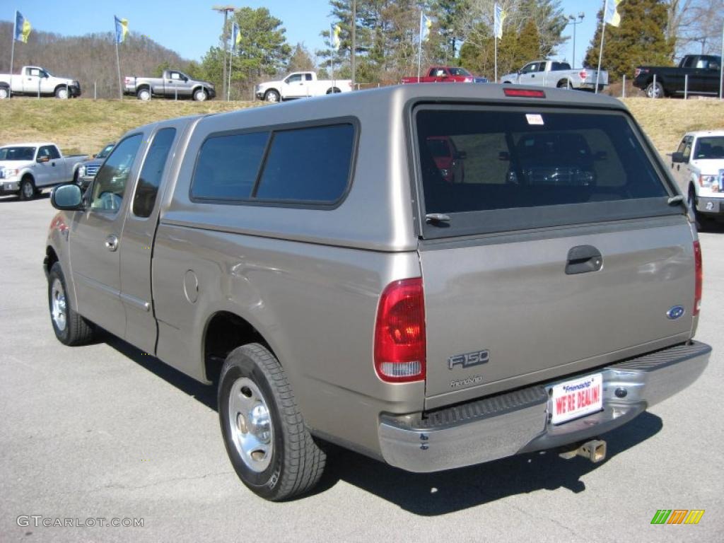 2002 F150 XLT SuperCab - Arizona Beige Metallic / Medium Parchment photo #8