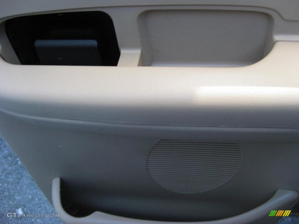 2002 F150 XLT SuperCab - Arizona Beige Metallic / Medium Parchment photo #26