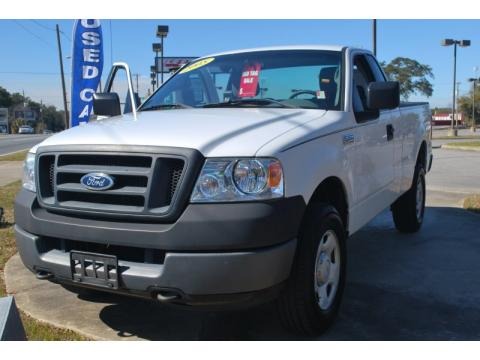 2005 Ford F150 XL Regular Cab 4x4 Data, Info and Specs