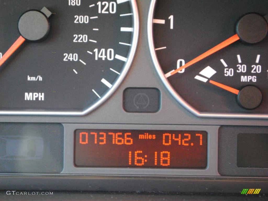 2005 3 Series 330i Coupe - Jet Black / Black photo #18