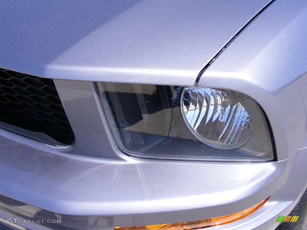 2007 Mustang V6 Deluxe Coupe - Tungsten Grey Metallic / Light Graphite photo #16