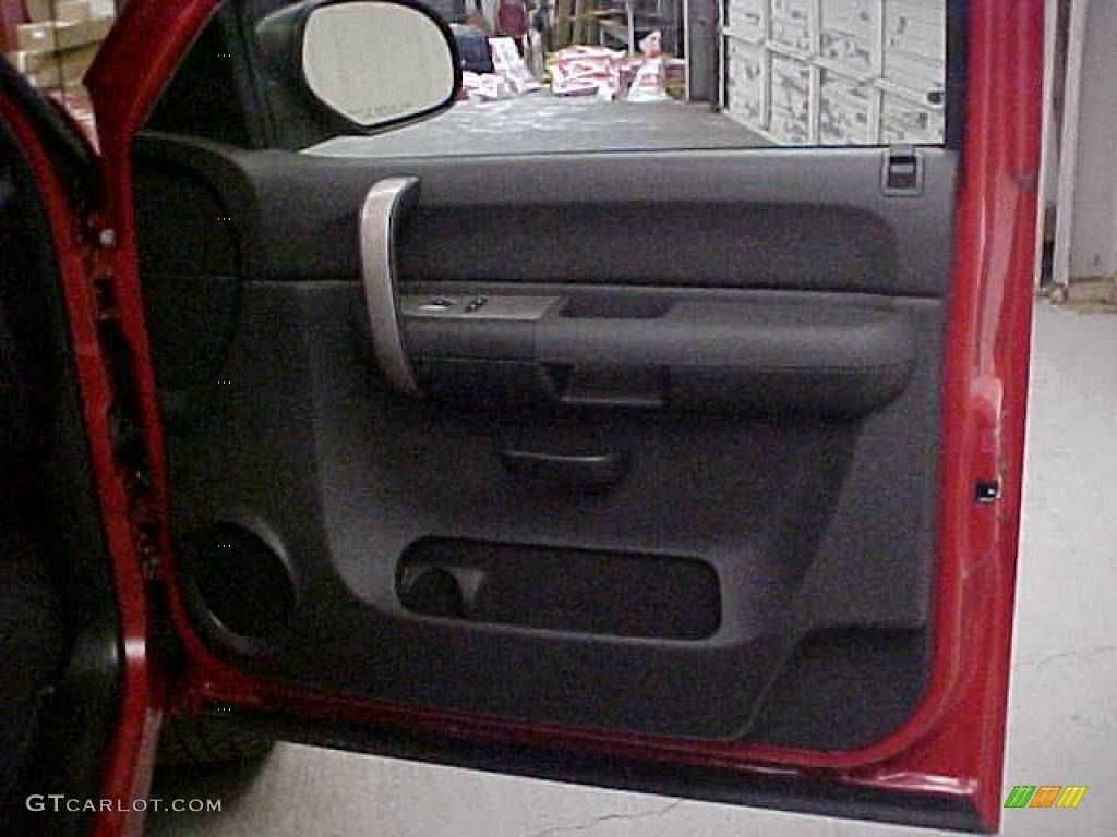 2008 Silverado 1500 Z71 Extended Cab - Victory Red / Dark Titanium photo #7