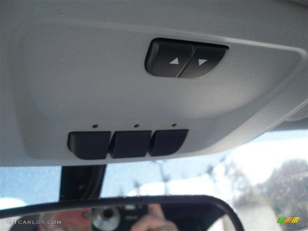 2010 Impala LTZ - Silver Ice Metallic / Ebony photo #27