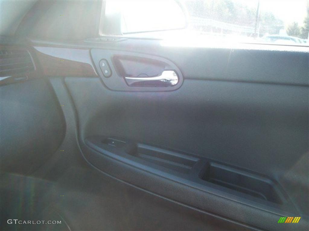 2010 Impala LTZ - Silver Ice Metallic / Ebony photo #29