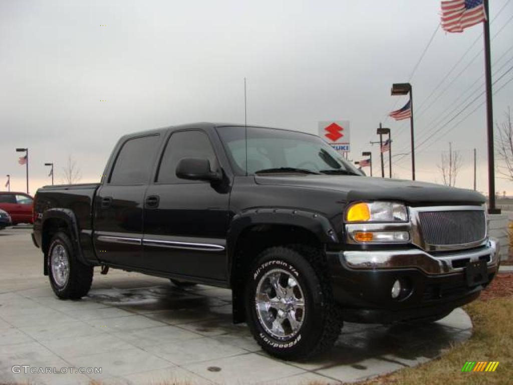 2005 Sierra 1500 Z71 Crew Cab 4x4 - Carbon Metallic / Dark Pewter photo #4