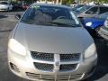 Light Almond Pearl Metallic - Stratus SE Sedan Photo No. 3