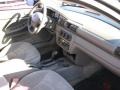 Light Almond Pearl Metallic - Stratus SE Sedan Photo No. 12