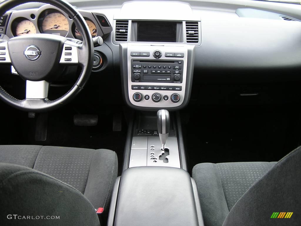 2005 Murano SL AWD - Sheer Silver Metallic / Charcoal photo #8