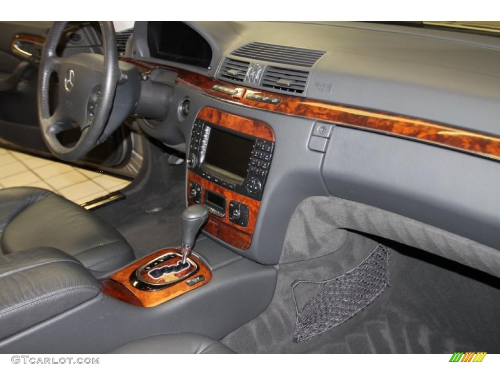 2005 Mercedes-Benz S 500 Sedan Charcoal Dashboard Photo #44513455