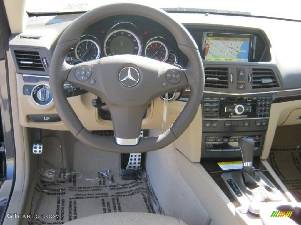 2011 Mercedes-Benz E 550 Coupe Almond/Mocha Dashboard Photo #44514199