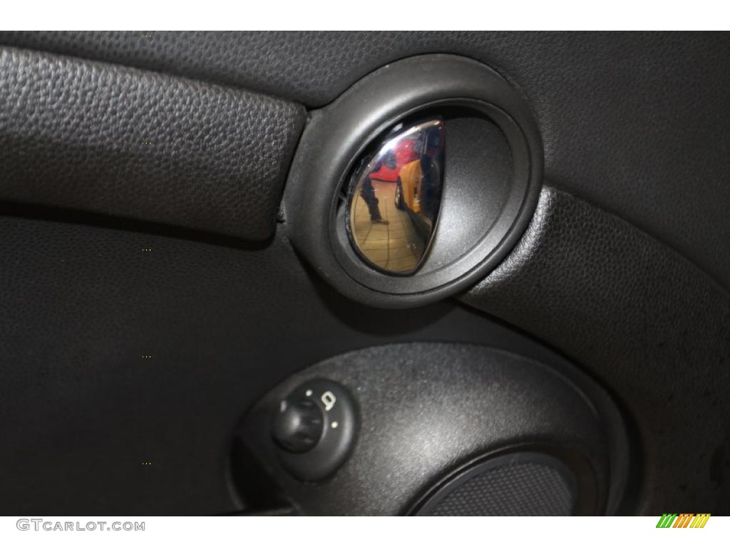 2007 Cooper Hardtop - Mellow Yellow / Carbon Black/Carbon Black photo #29