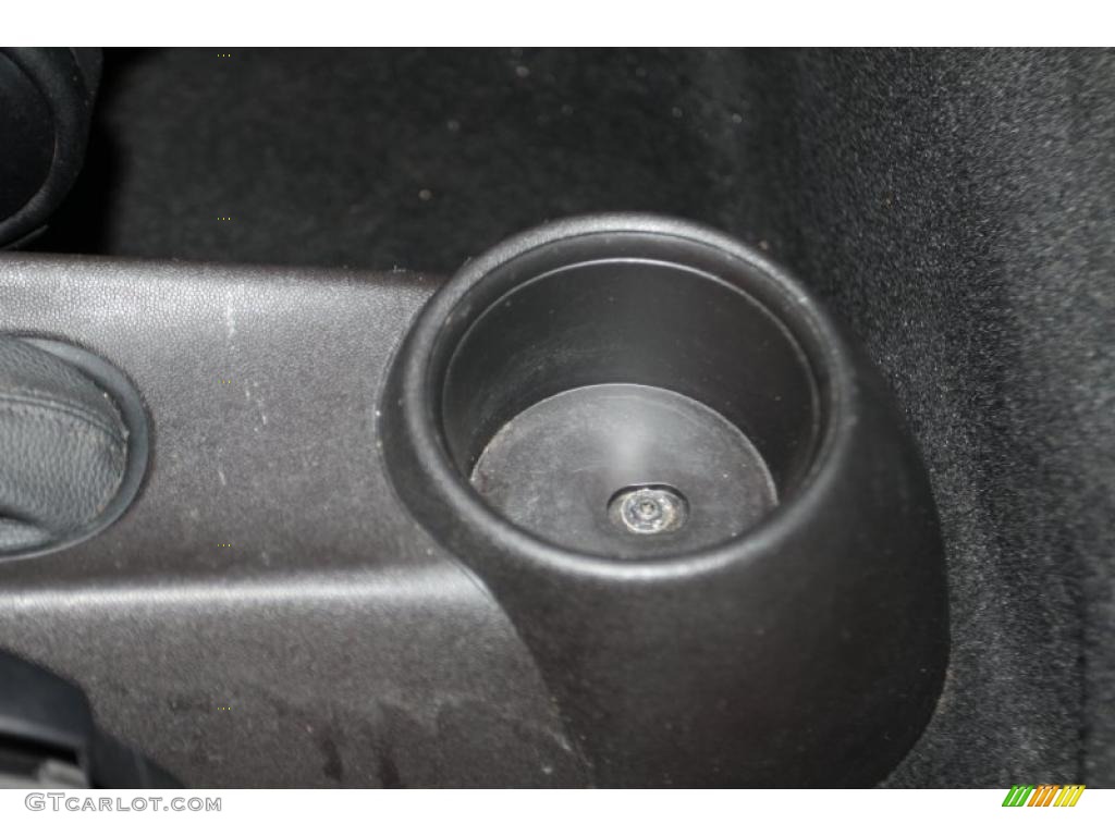 2007 Cooper Hardtop - Mellow Yellow / Carbon Black/Carbon Black photo #32