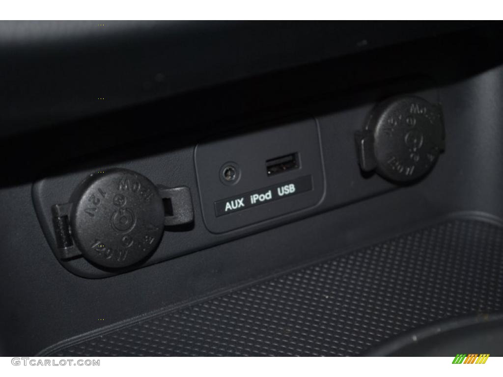2011 Sportage EX AWD - Signal Red / Black photo #31