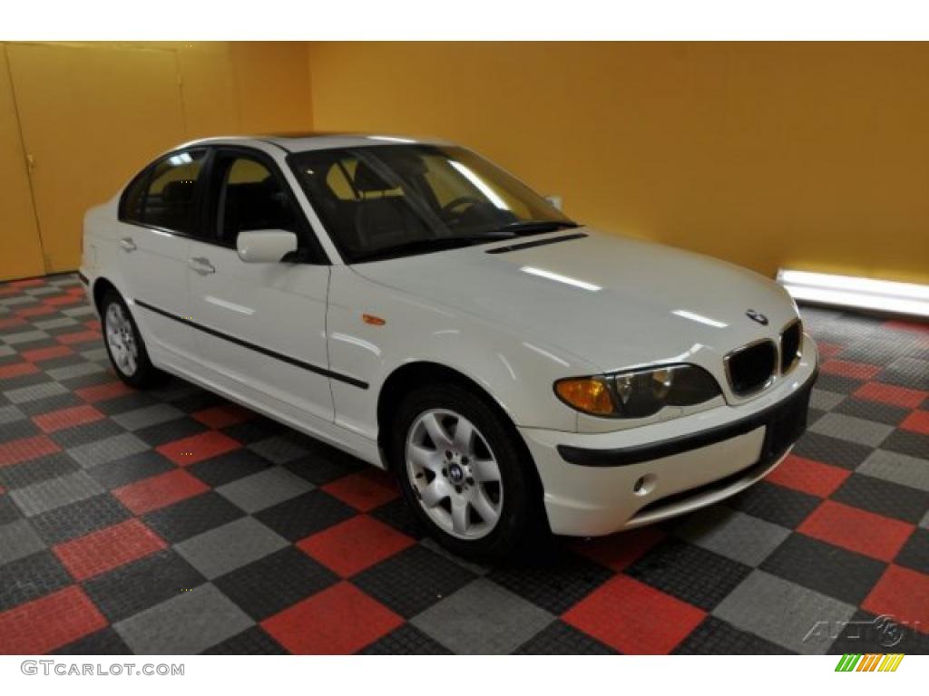 2004 3 Series 325xi Sedan - Alpine White / Black photo #1