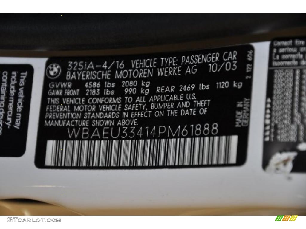 2004 3 Series 325xi Sedan - Alpine White / Black photo #8