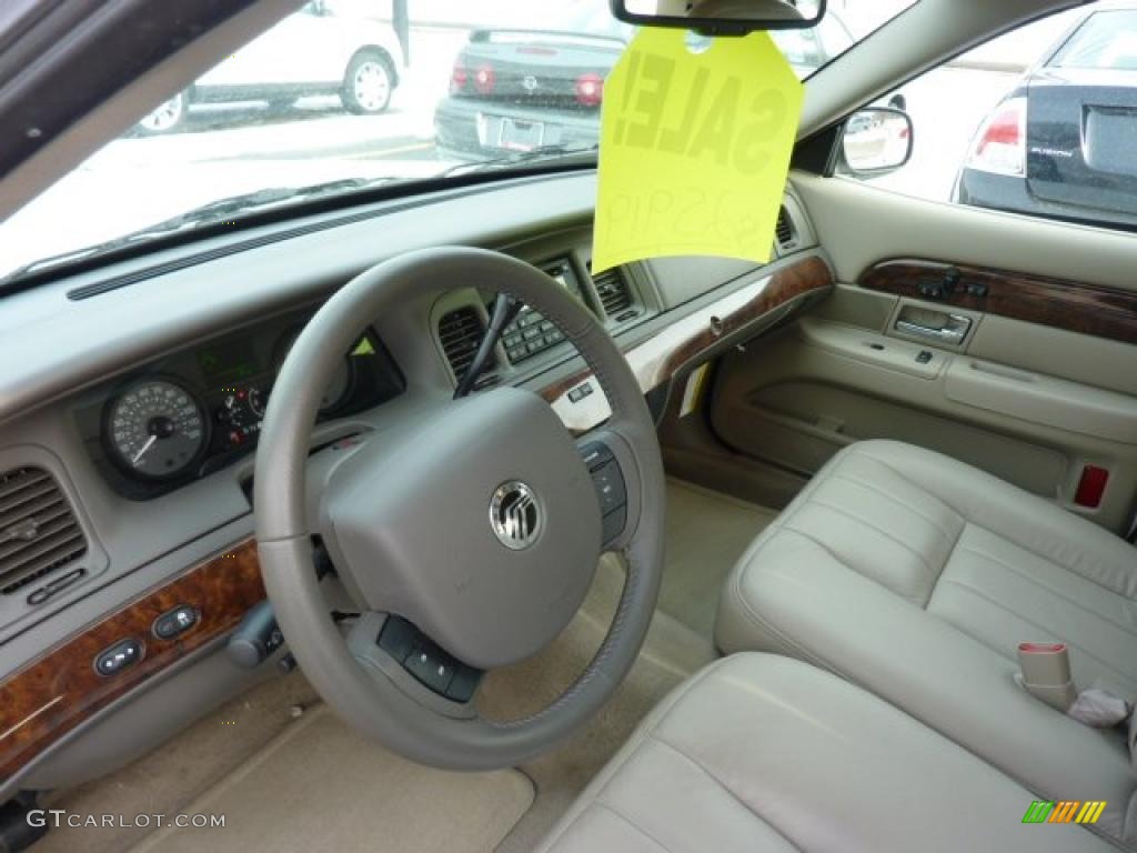 2010 Grand Marquis LS Ultimate Edition - Vibrant White / Medium Light Stone photo #12