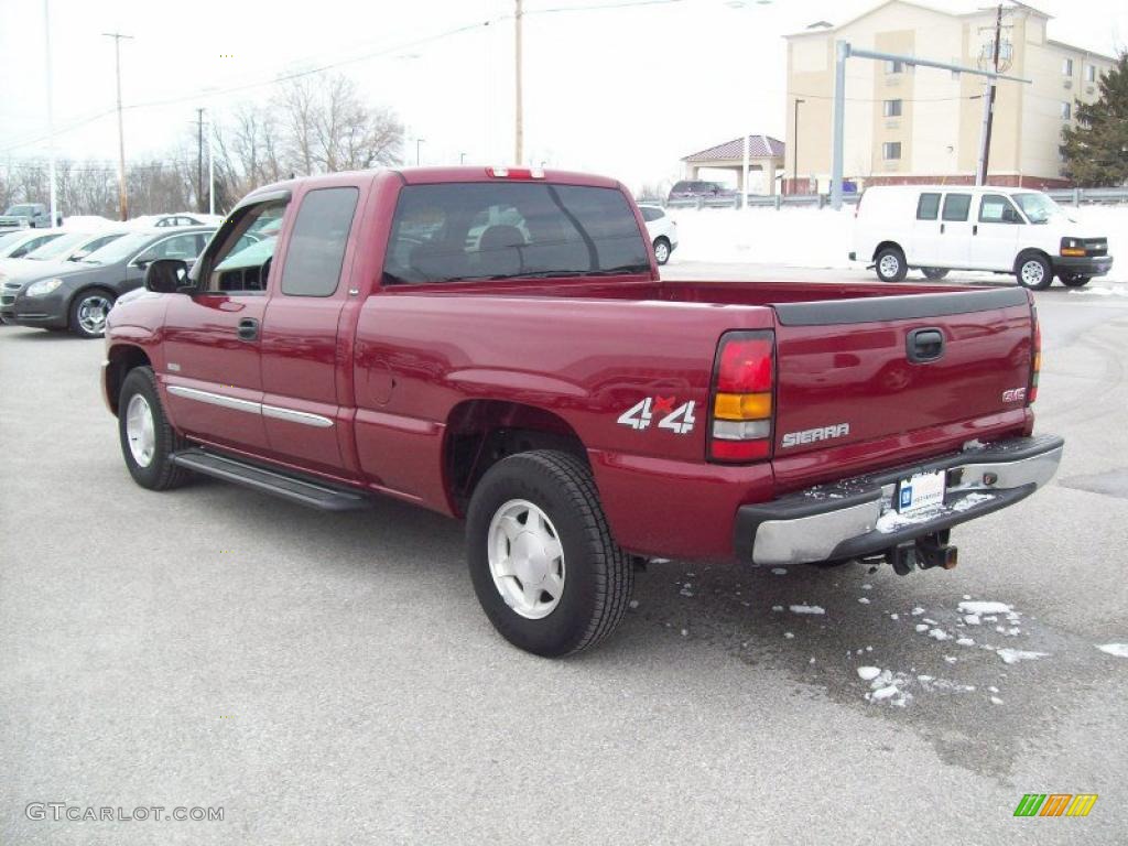 2006 Sierra 1500 SLE Hybrid Extended Cab 4x4 - Sport Red Metallic / Neutral photo #2