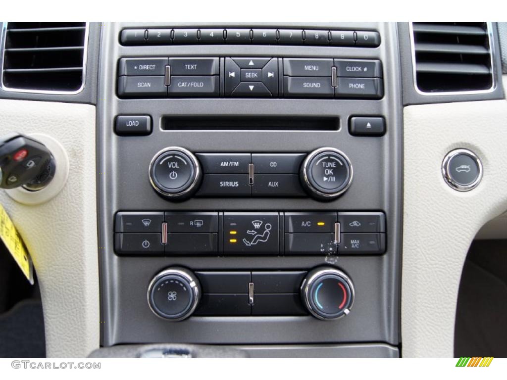 2011 Ford Taurus SE Controls Photo #44523447