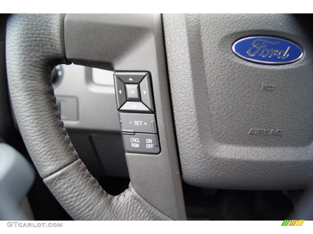 2011 Ford F150 XLT SuperCab Controls Photo #44523973