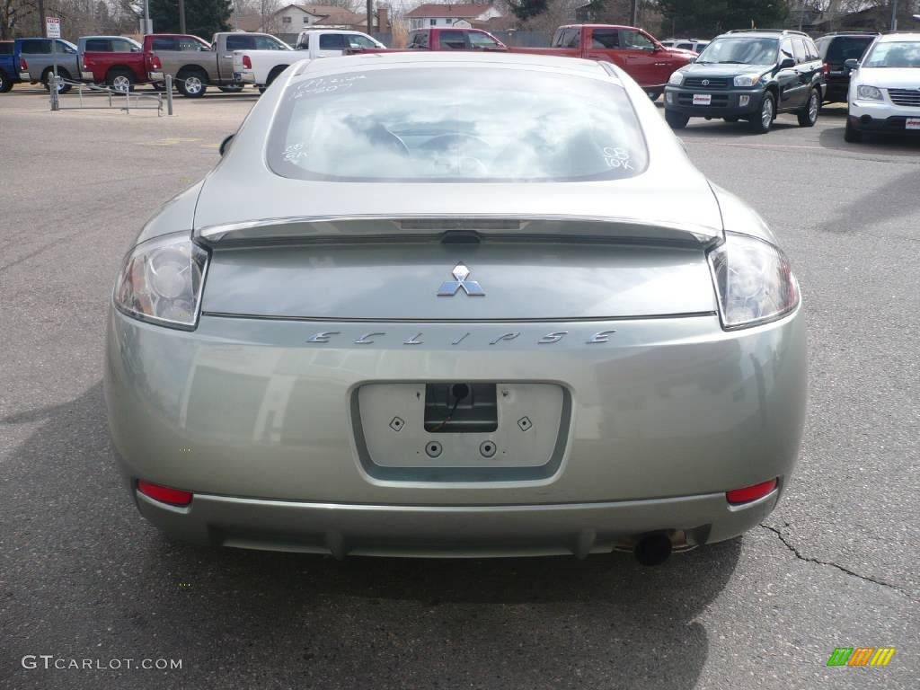 2008 Eclipse GS Coupe - Optimist Green Metallic / Medium Gray photo #4