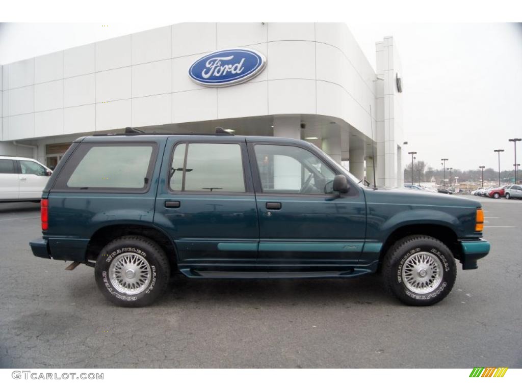 1994 Explorer Limited 4x4 - Deep Emerald Green Metallic / Gray photo #2